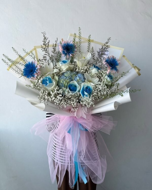 Fresh flowers omakase full colours blue